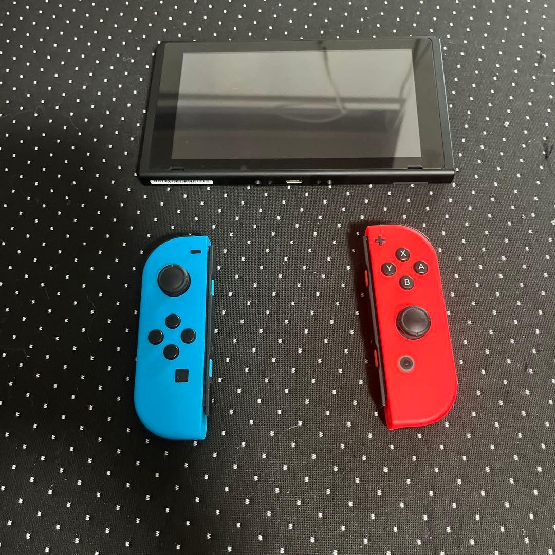 Nintendo Switch 本体 青・赤　ソフト付属