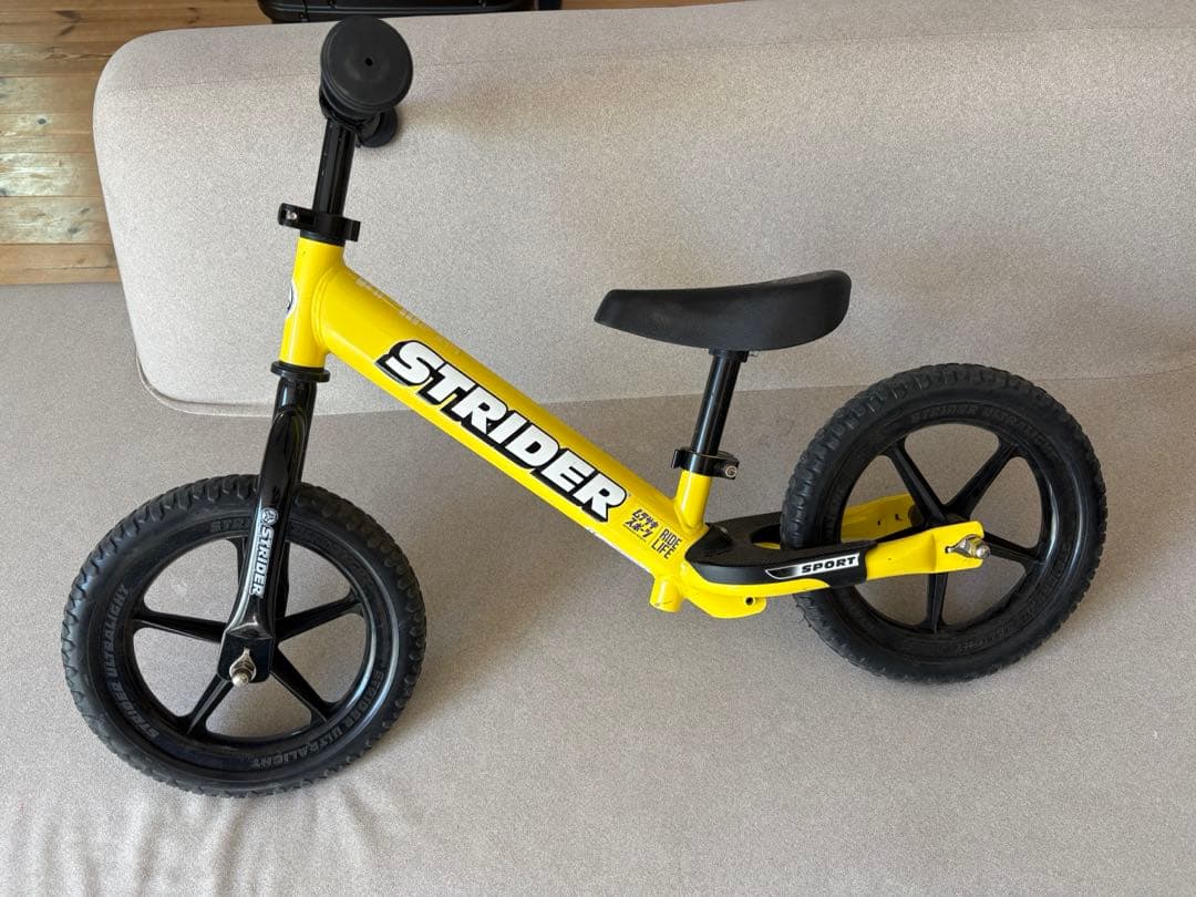 【工具・付属品付】STRIDER 12インチ バランスバイク ストライダー