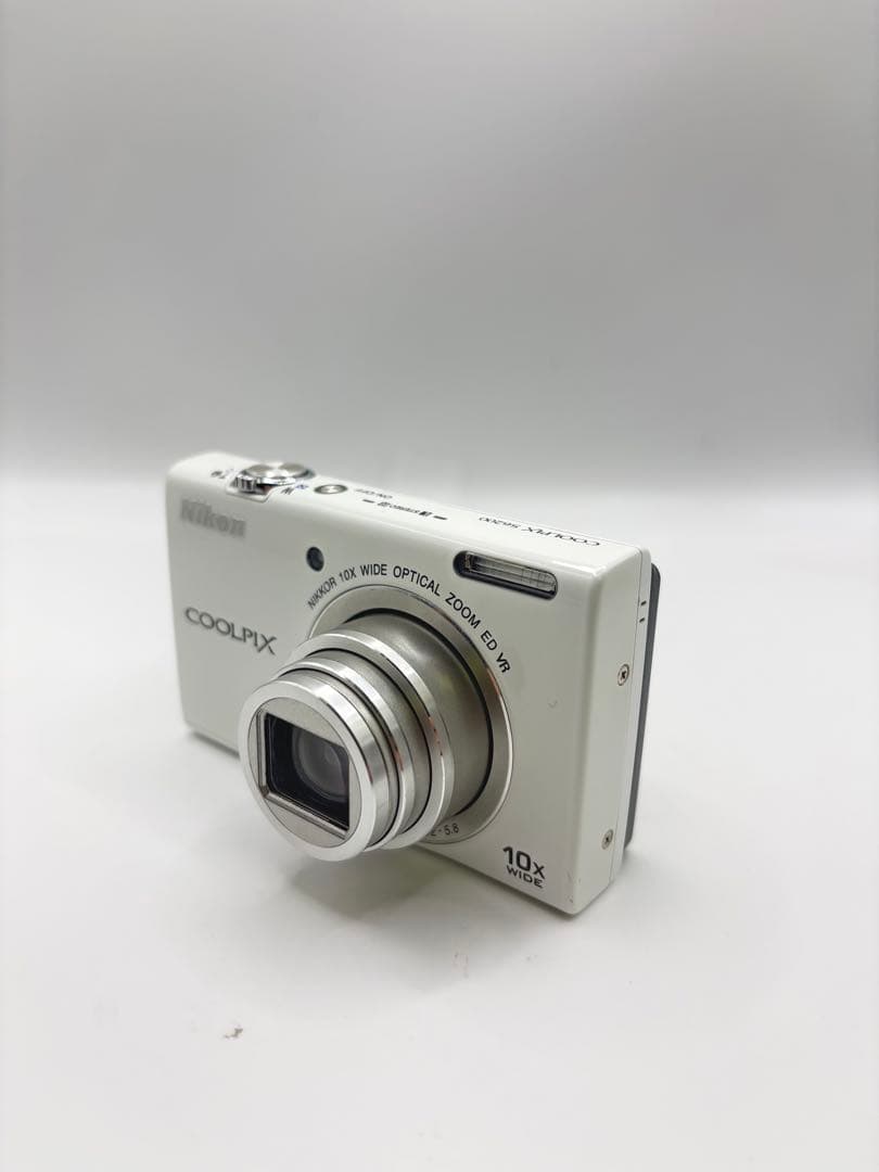 Nikon ニコン COOLPIX S6200 クールピクス ホワイト