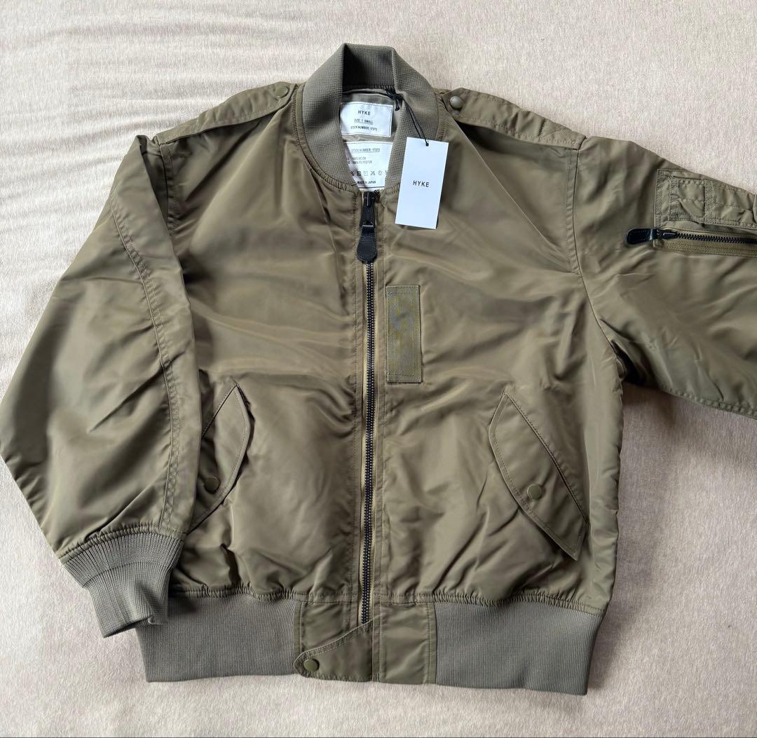 1新品 HYKE レディース TYPE L-2A JACKET ブルゾン カーキ