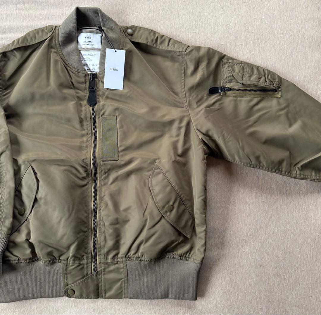 1新品 HYKE レディース TYPE L-2A JACKET ブルゾン カーキ