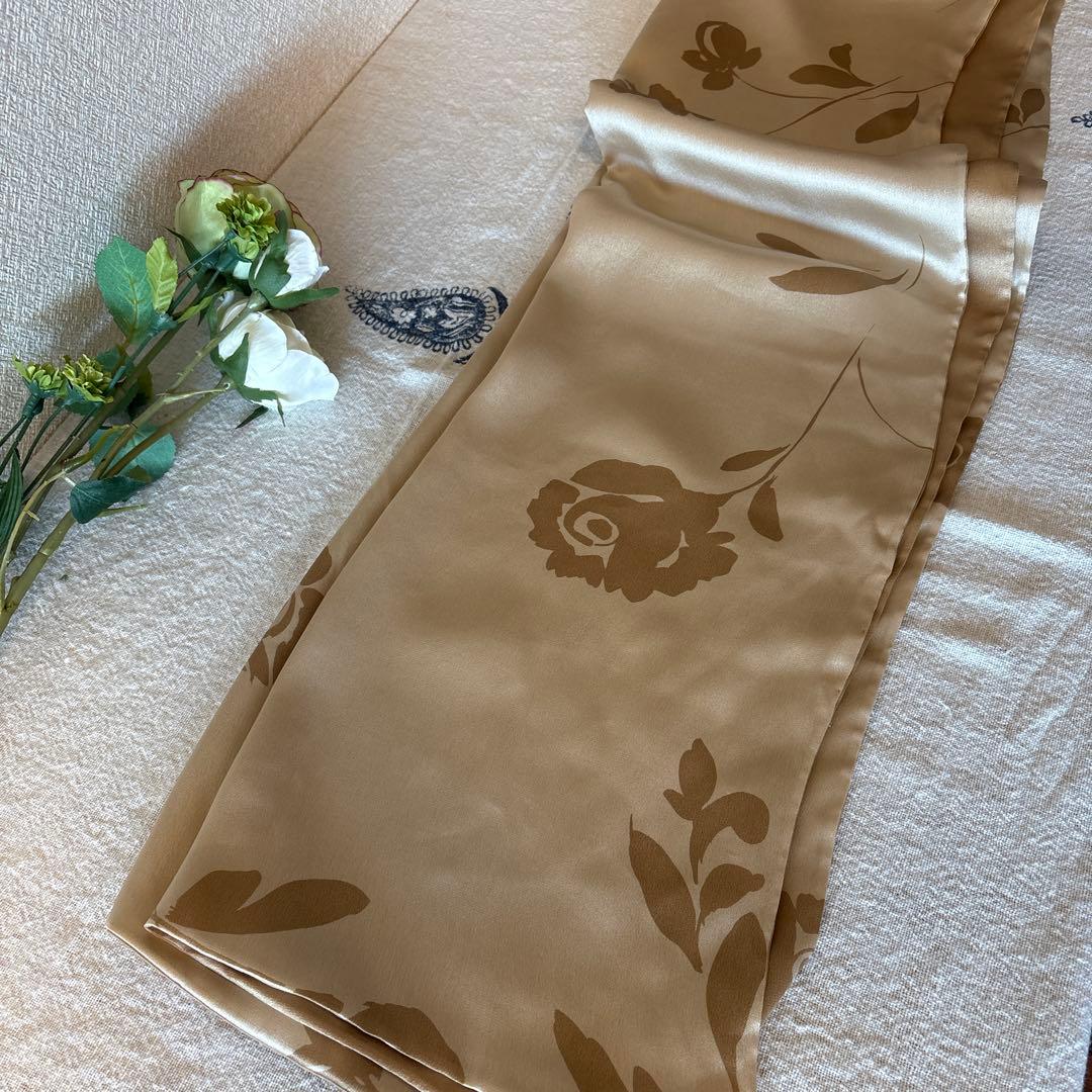 ヴィンテージGIORGIO ARMANI アルマーニ 花柄シルク長スカーフ