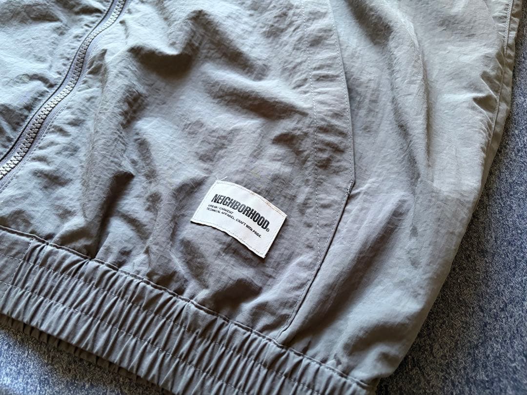 NEIGHBORHOOD ナイロン フーデッドジャケット グレー M 美品