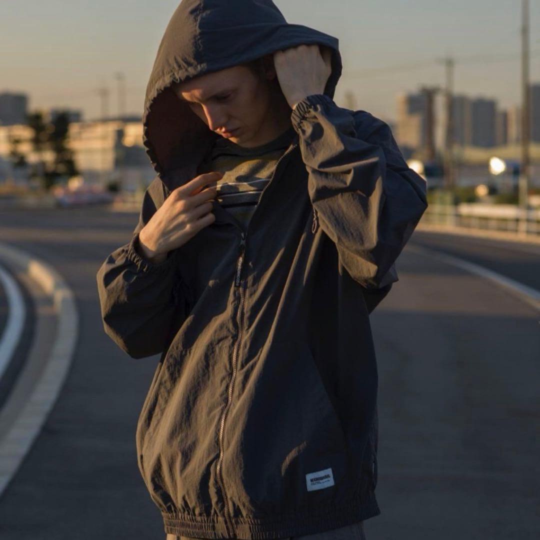 NEIGHBORHOOD ナイロン フーデッドジャケット グレー M 美品