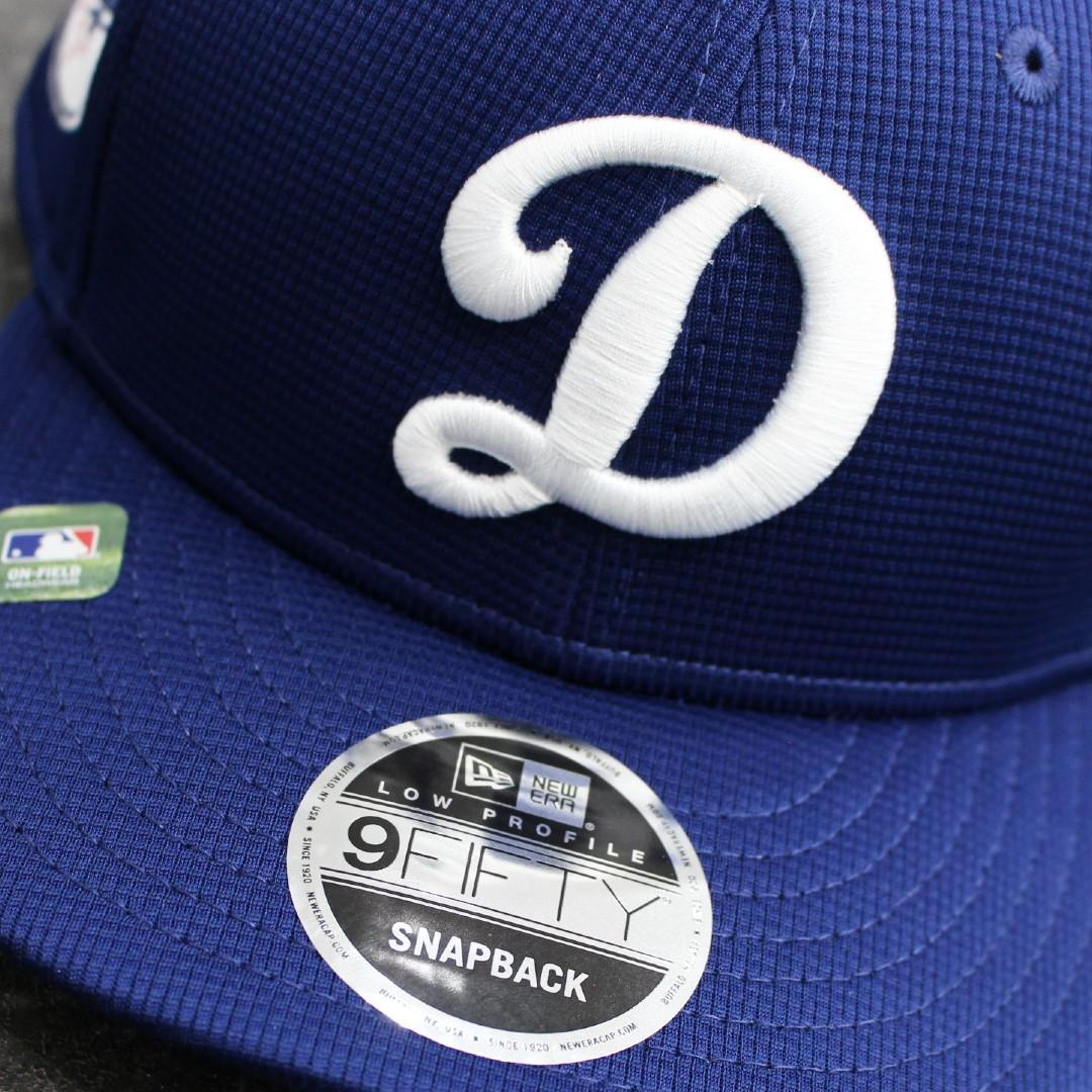 海外モデル Dロゴ 調整可能 深め NEW ERA LA ドジャース キャップ