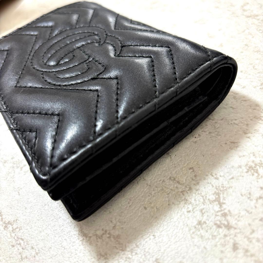 GUCCIブラック コンパクト財布 カードケース
