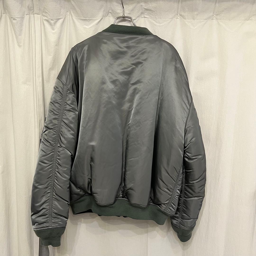 VETEMENTS ヴェトモン リバーシブルエンジェルボンバー Lサイズ 美中古