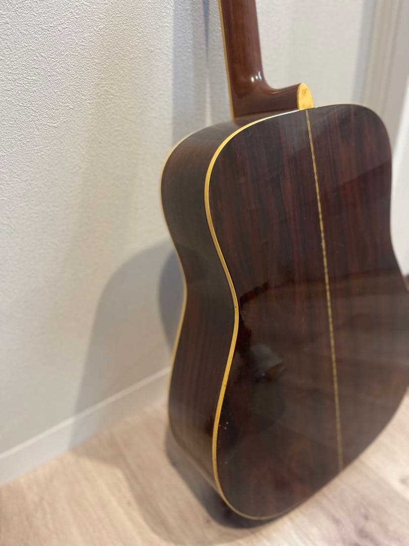 YAMAHA　アコースティックギター　FG-251