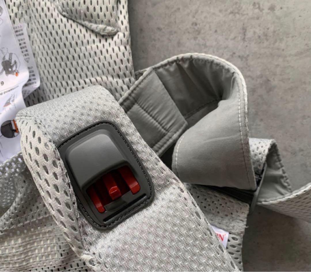 試しのみ✨ベビービョルン　BABYBJORNワンカイエアー抱っこ紐グレーメッシュ