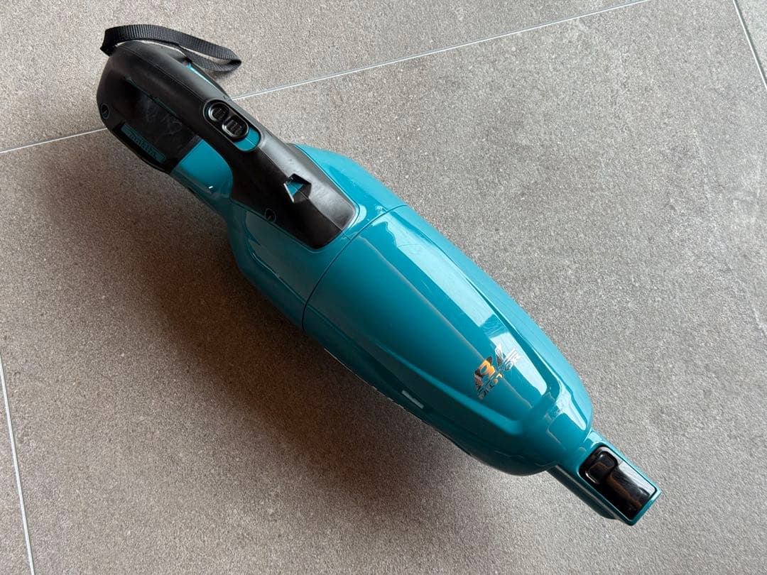 【美品】 マキタ CL280FD 充電式 クリーナ 掃除機 ハンディ バッテリー