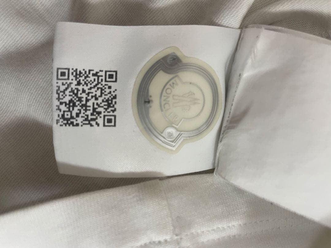 MONCLER ホワイト ロングスリーブ Tシャツ