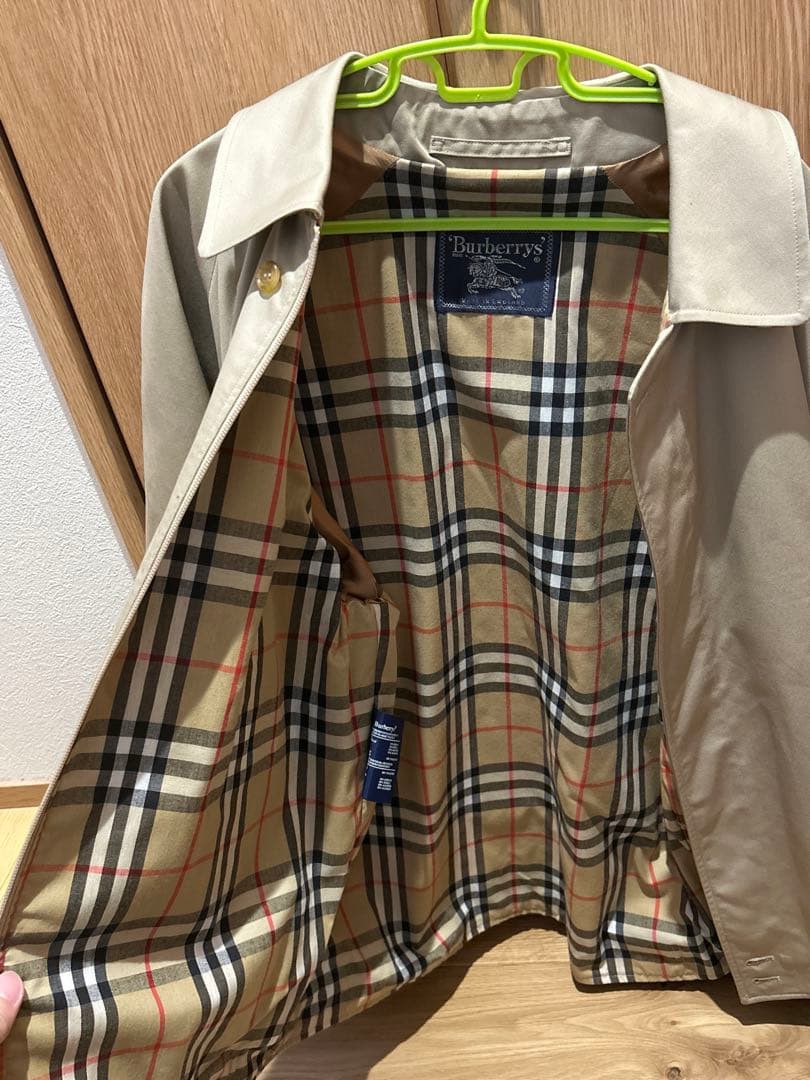 バーバリー　スイングトップ