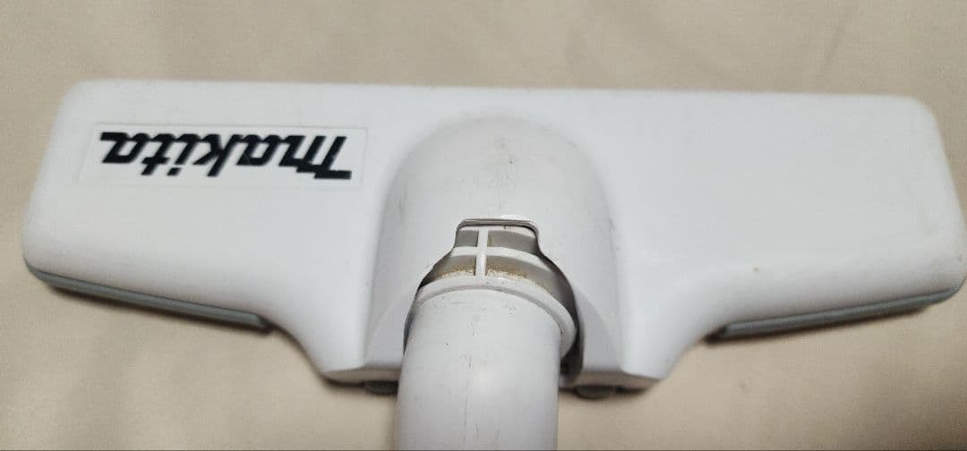 マキタ　18Vバッテリー掃除機　CL281FD 部屋内使用のみ 美品