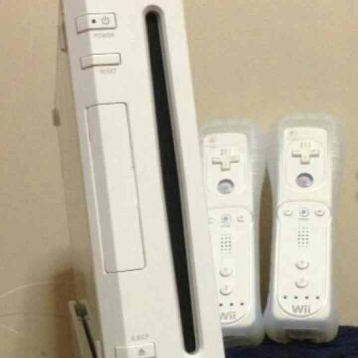 タイムセール★Wii 全部セット 本体 リモコン ソフト その他…