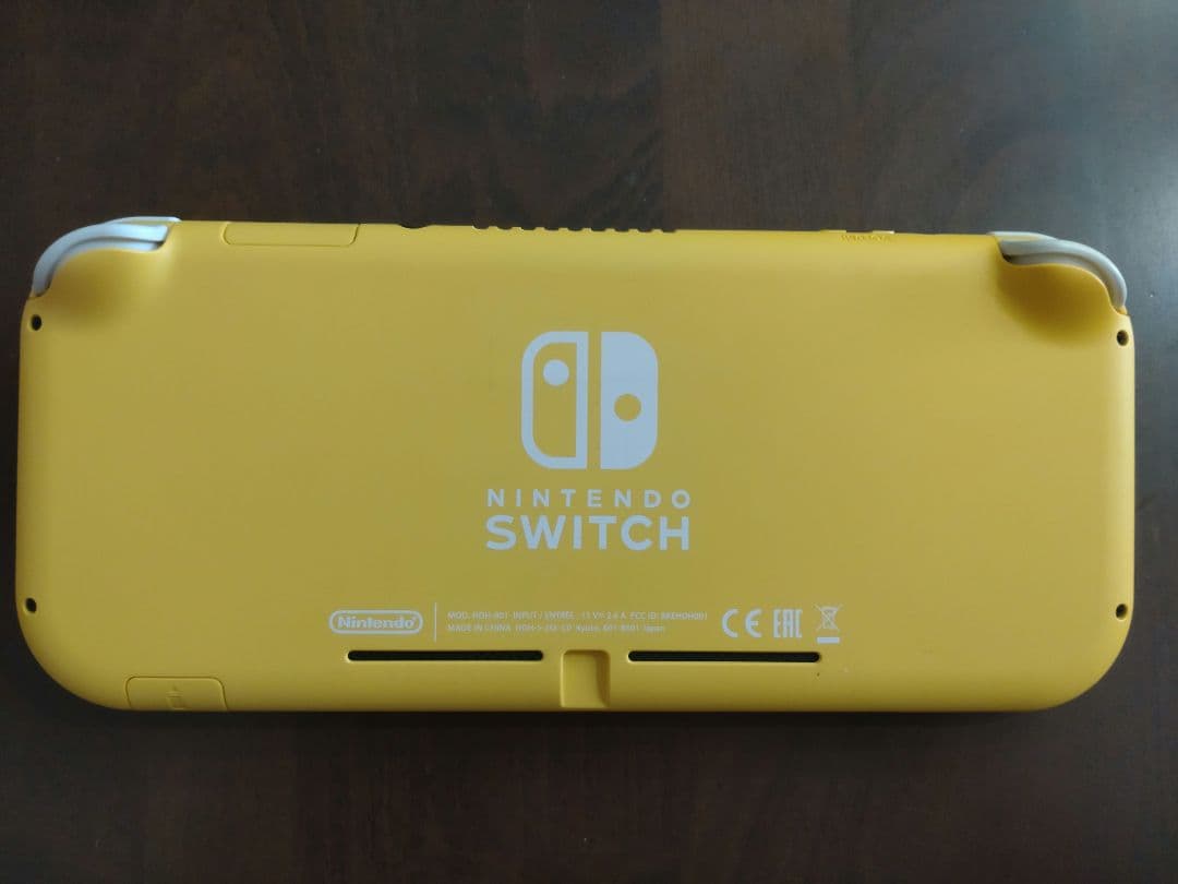 Nintendo Switch Liteイエロー本体箱付き充電器付き 動作確認済