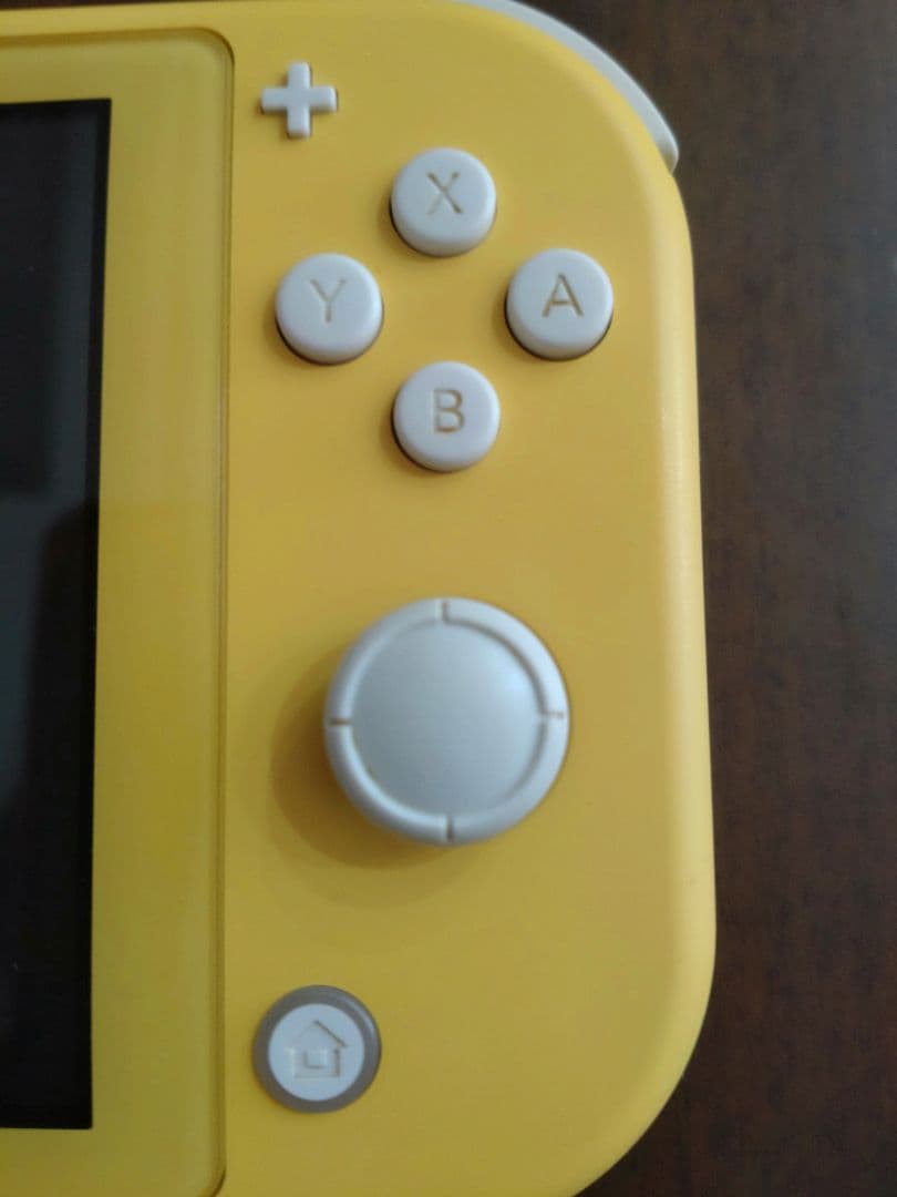 Nintendo Switch Liteイエロー本体箱付き充電器付き 動作確認済