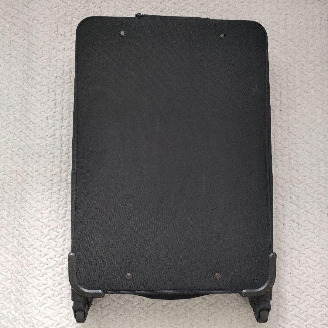 無印良品　半分の厚みで収納できるソフトキャリーケース　スーツケース　63Ｌ　黒