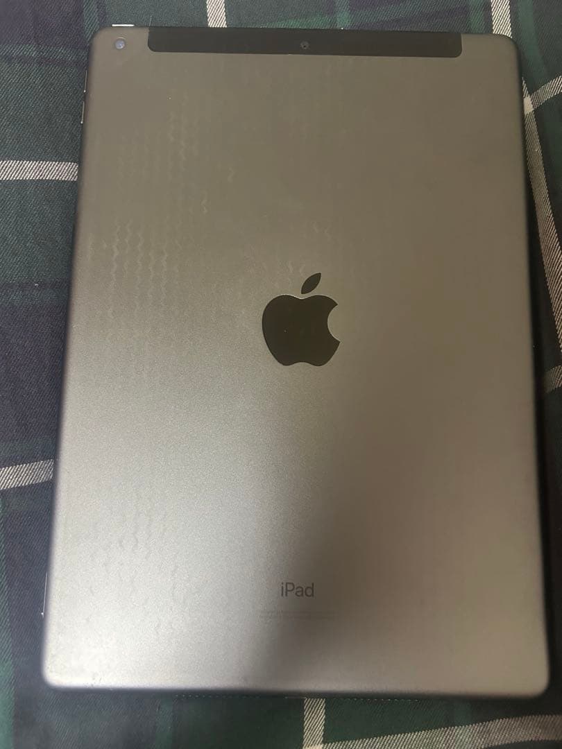 Apple iPad (第7世代) スペースグレー
