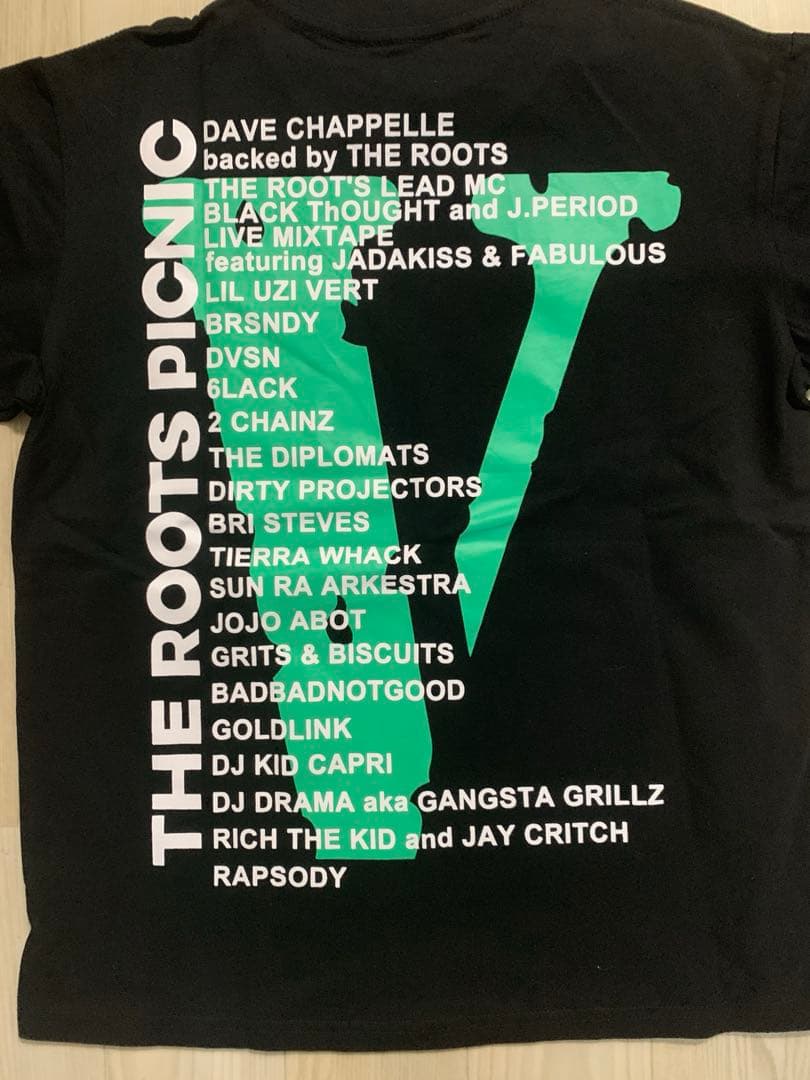 VLONE Tシャツ 半袖 黒 サイズ S