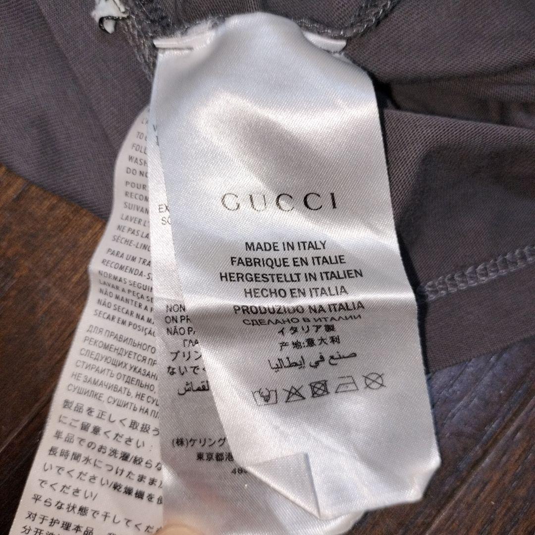 GUCCI グレー Tシャツ ロゴプリント