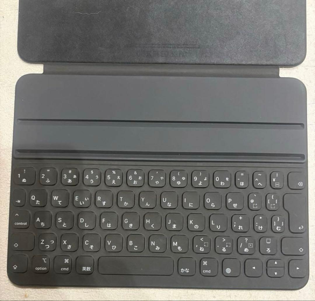 Apple純正のiPad Air 第5世代用（M1）「Smart Folio」