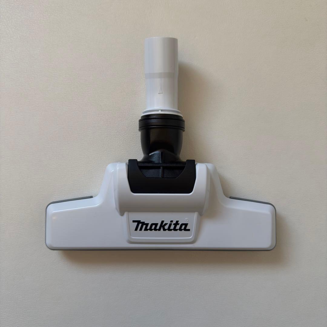 Makita マキタCL003GZW クリーナー 本体　掃除機　充電式　40V