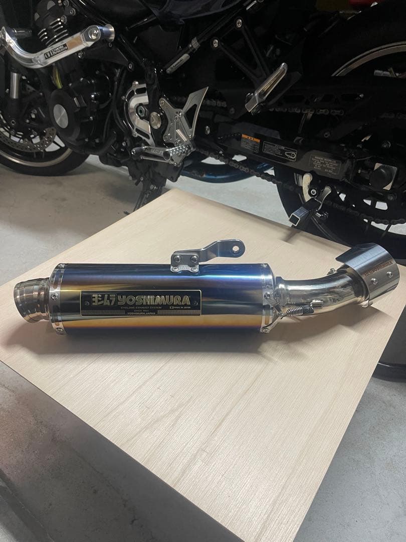 z900rs ヨシムラ Slip-On サイクロン BREVIS 政府認証