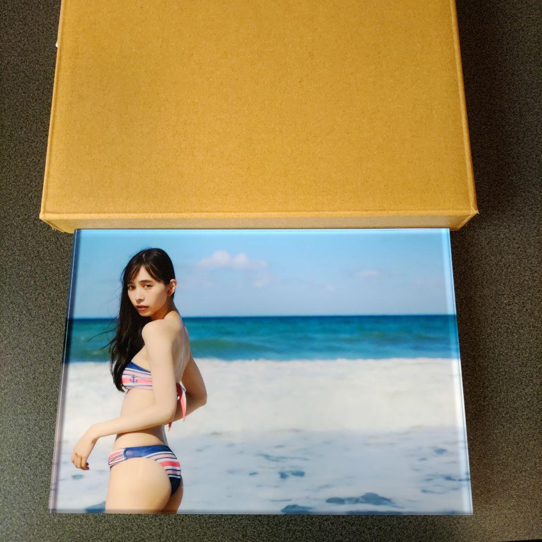 井桁弘恵写真展「つかのま」大丸福岡天神限定展示フォト直筆サイン入り＃140