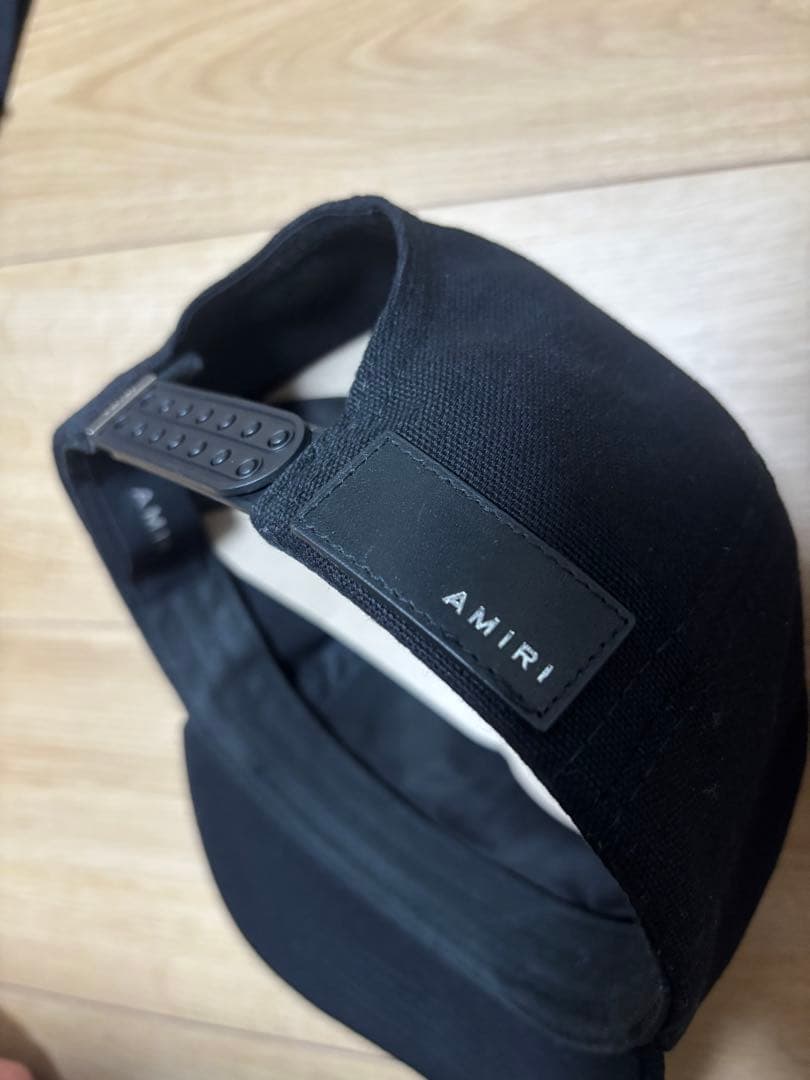 AMIRI ブラック キャップ スナップバック