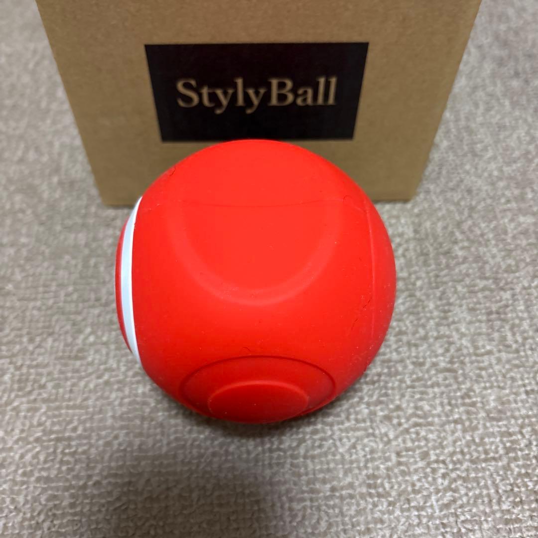スタイリーボール　赤色