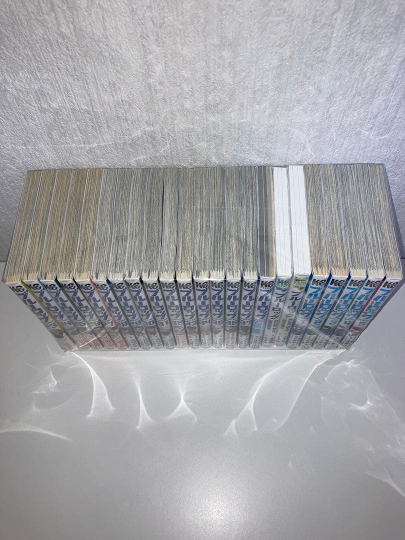 マンガ　ブルーロック　全巻　1〜37巻+関連本8冊　セット
