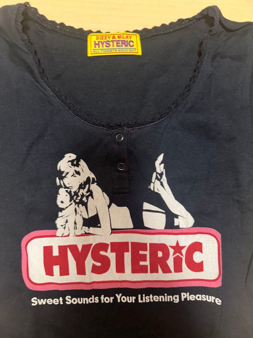 HYSTERICGLAMOUR チビTシャツ