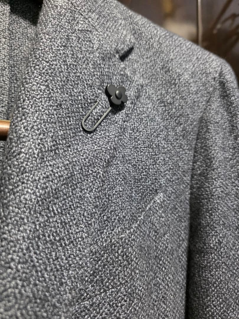 【着用数回】定価32万　ラルディーニ　カシミアジャケット　46サイズ