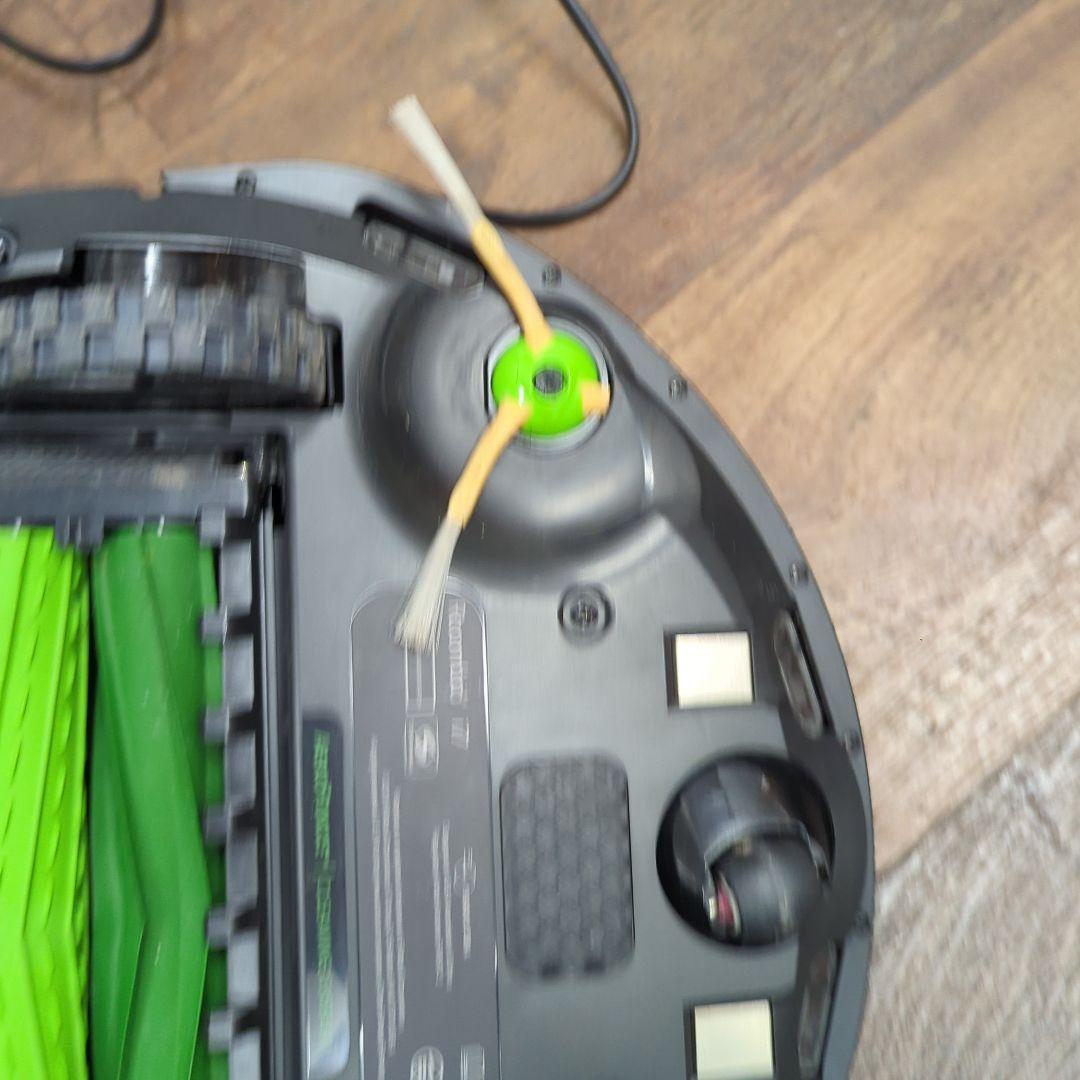 iRobot Roomba ルンバ i7　自動ゴミ収集付壊れあり写真で確認！