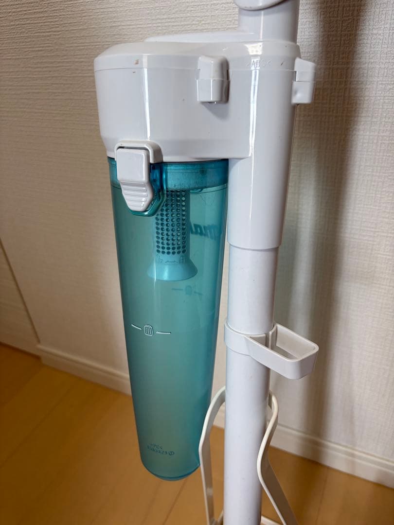 マキタCL107FDスティッククリーナー サイクロンアタッチメント付