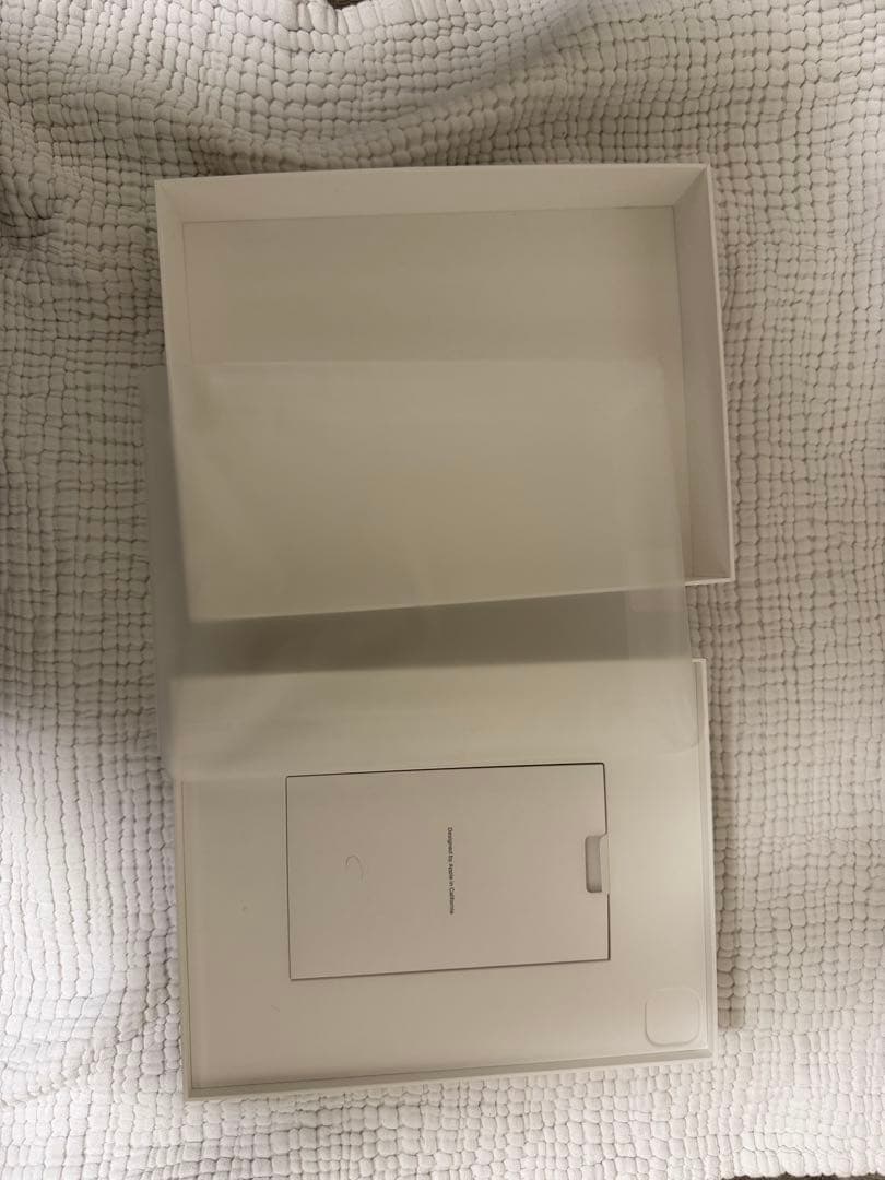 【美品】iPad Pro 12.9インチ 本体+ Magic Keyboard