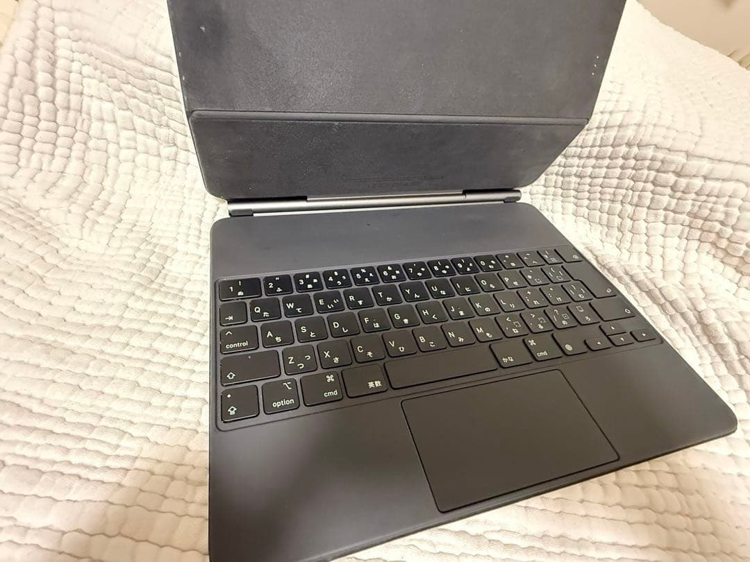 【美品】iPad Pro 12.9インチ 本体+ Magic Keyboard