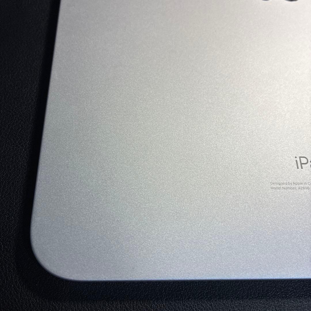 iPad 第10世代 64GB Wi-Fi シルバー