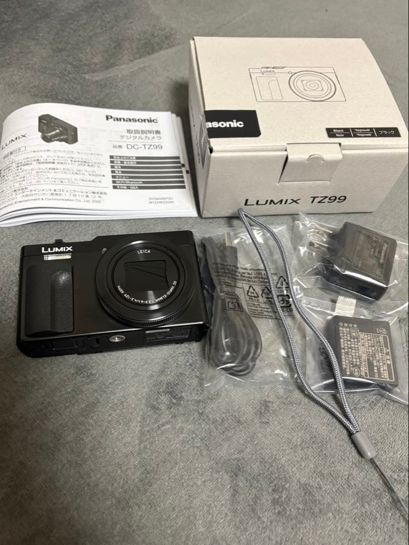 Panasonic LUMIX TZ99デジタルカメラ＆SDカード＆カメラケース