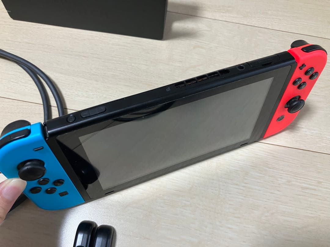 microSD付き Nintendo Switch 青/赤 本体 付属品完備