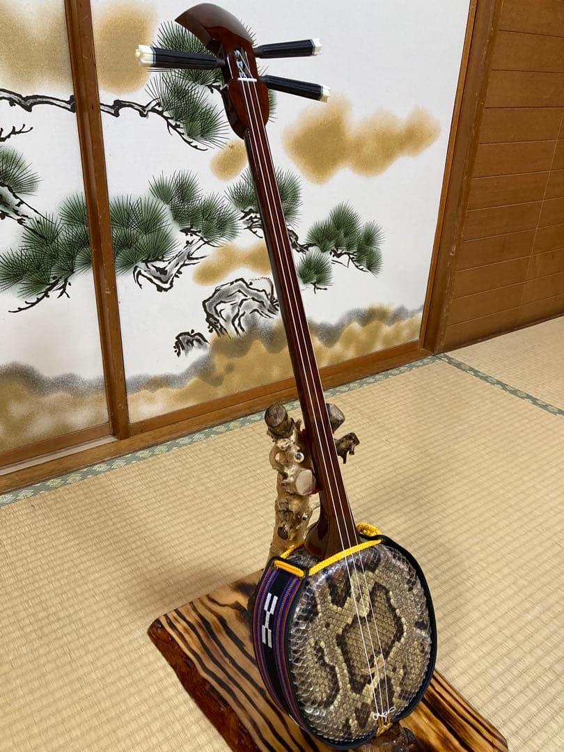 沖縄三線　八重山クルチ　本蛇皮一枚張り！