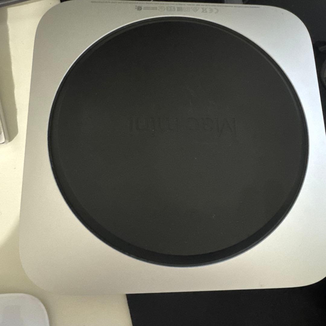 Macデスクトップ 2020Macmini M1 Chip 8GB RAM256GB SSD