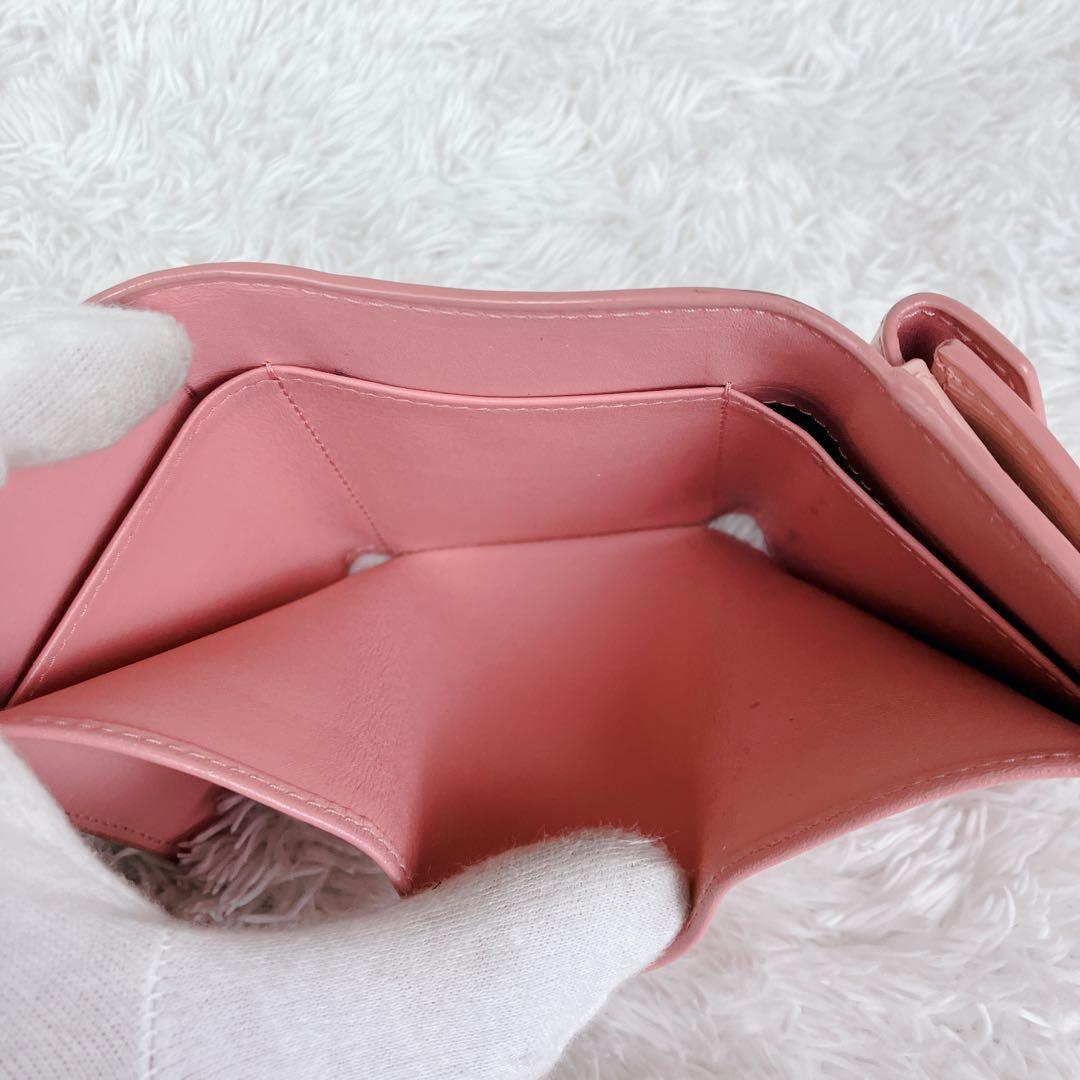 美品✨FRID搭載　プラダ　ヴィッテロムーブ　折り財布 1MH021 ピンク