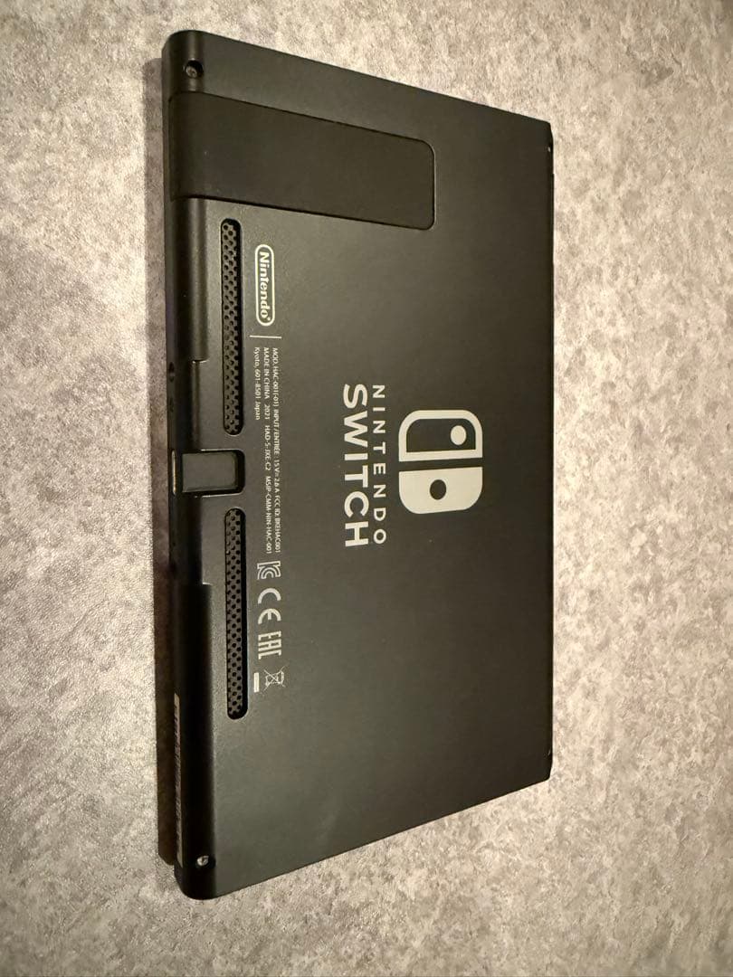 Nintendo Switch 本体　バッテリー強化版