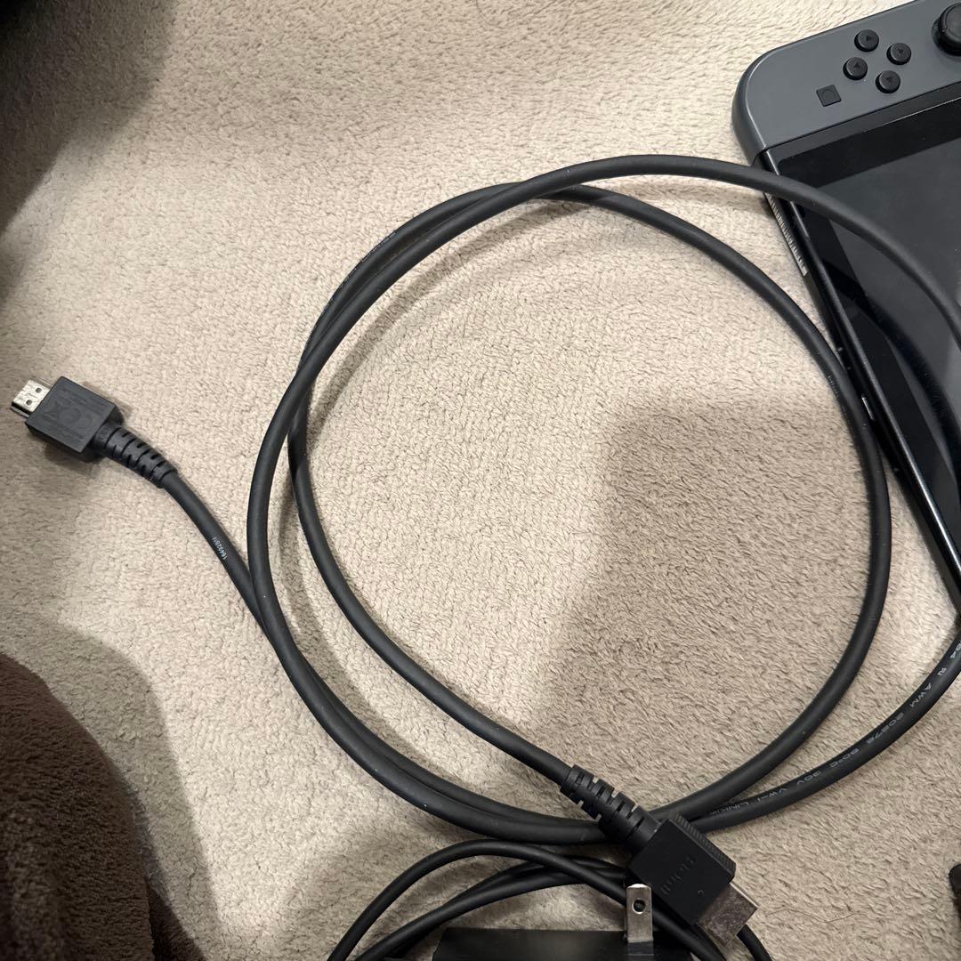 Nintendo Switch 本体 グレー ドック付き
