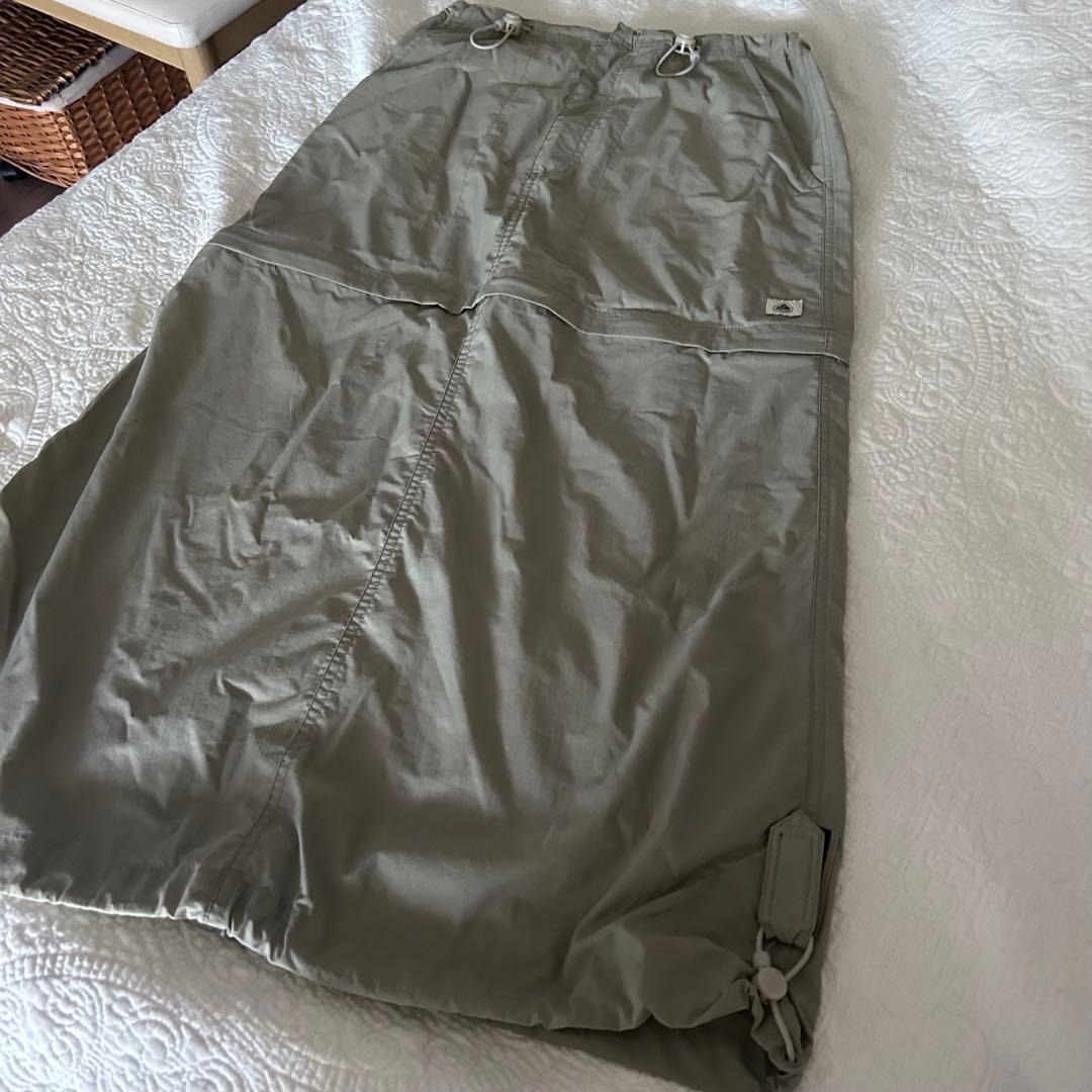 美品NIKE ACG ナイキ　エーシージー　2way スカートMカーキ　レア