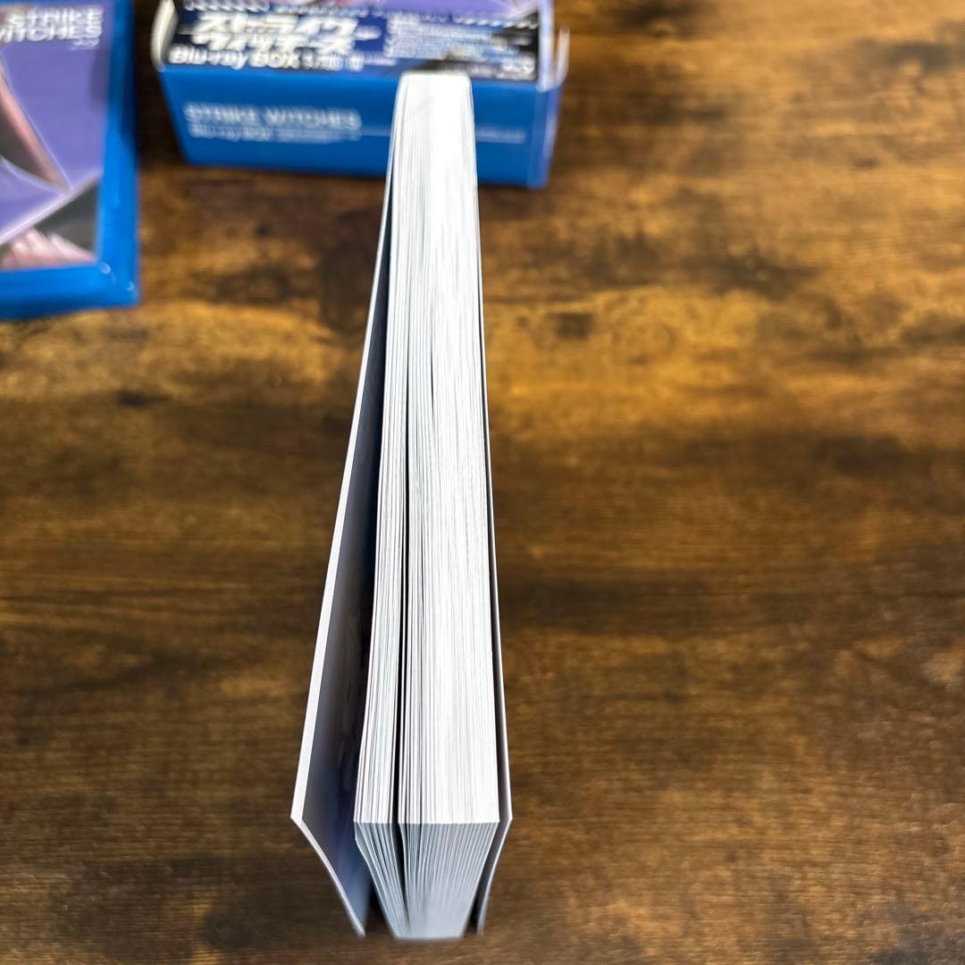 ストライクウィッチーズ Blu-ray Box 限定版 (数量限定生産)