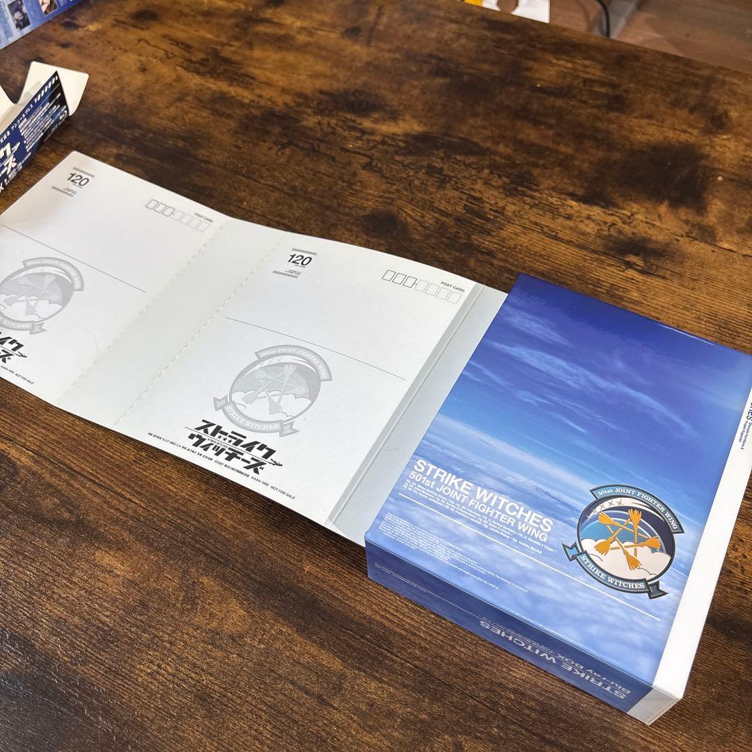 ストライクウィッチーズ Blu-ray Box 限定版 (数量限定生産)