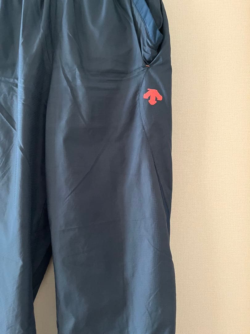 DESCENTEデサント COSMIC THERMO セットアップ　他　xo