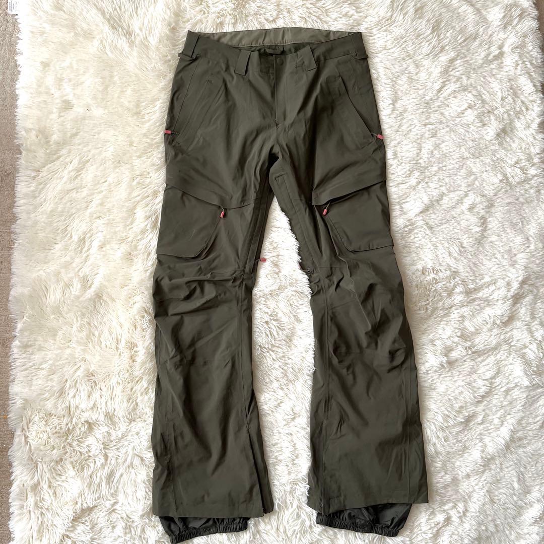 BURTON バートン『ak』 ゴアテックス　スノーボードパンツ カーキ